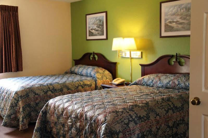 Mountain Valley Inn Dillard Dış mekan fotoğraf
